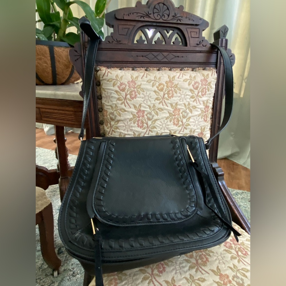 Black Leather Shoulder Bag Purse NWOT